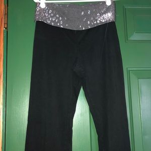 Victoria’s Secret Pink yoga pants